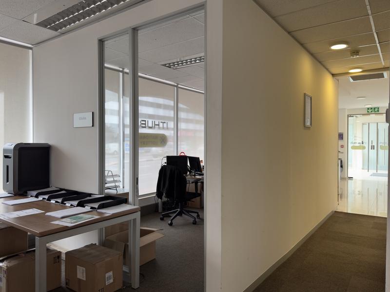 To Let Commercial Property for Rent in Claremont Western Cape